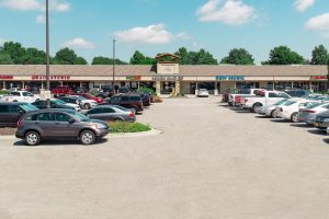 Greystone South Shopping Center | Pener KC Commercial Real Estate