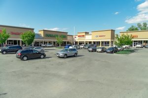 Metro Plaza Shopping Center | Pener KC Commercial Real Estate
